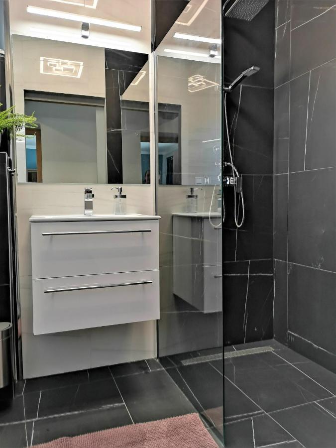 Otium Wellness Apartmanhaz Balatonakarattya Exteriér fotografie
