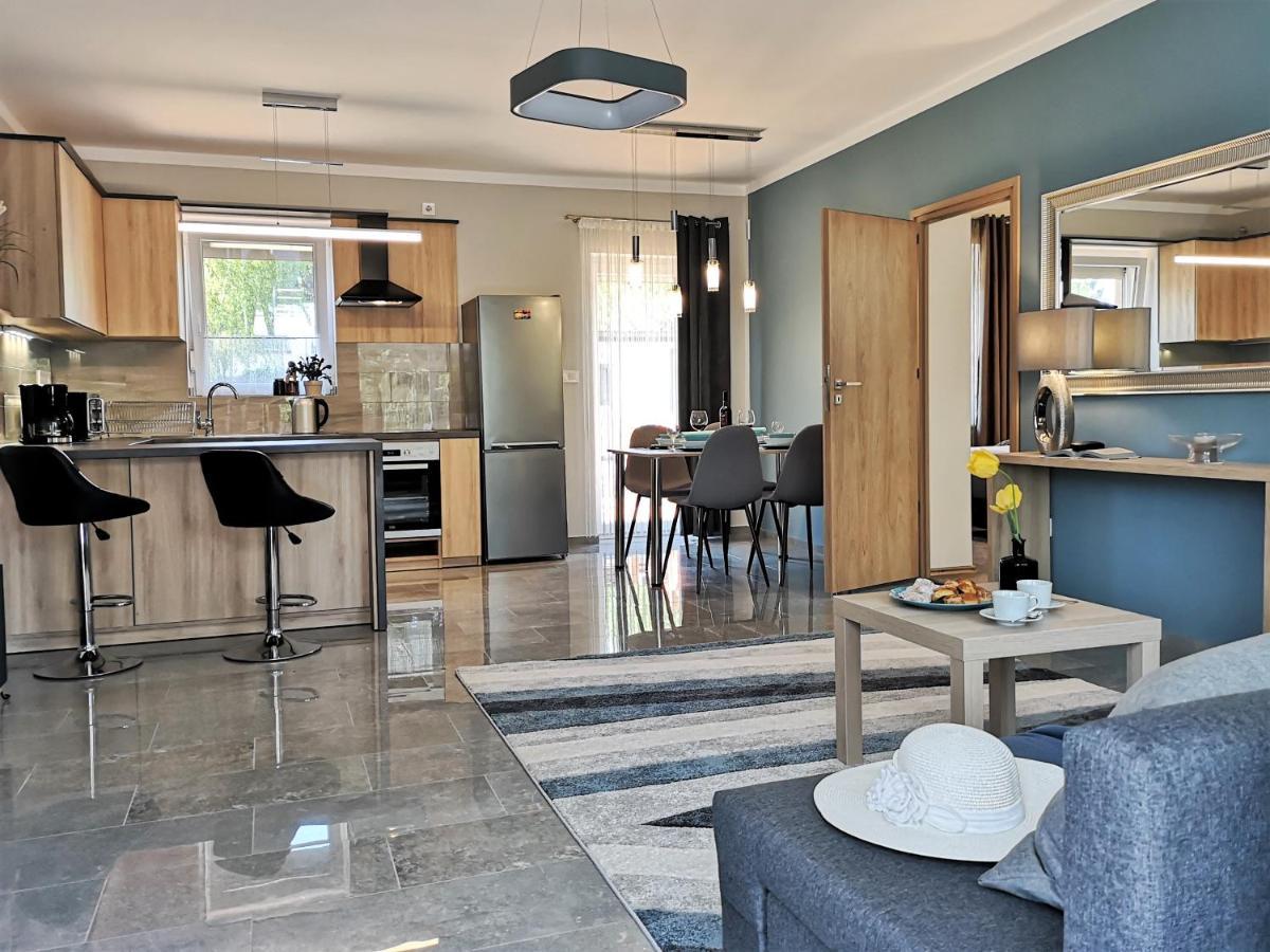 Otium Wellness Apartmanhaz Balatonakarattya Exteriér fotografie