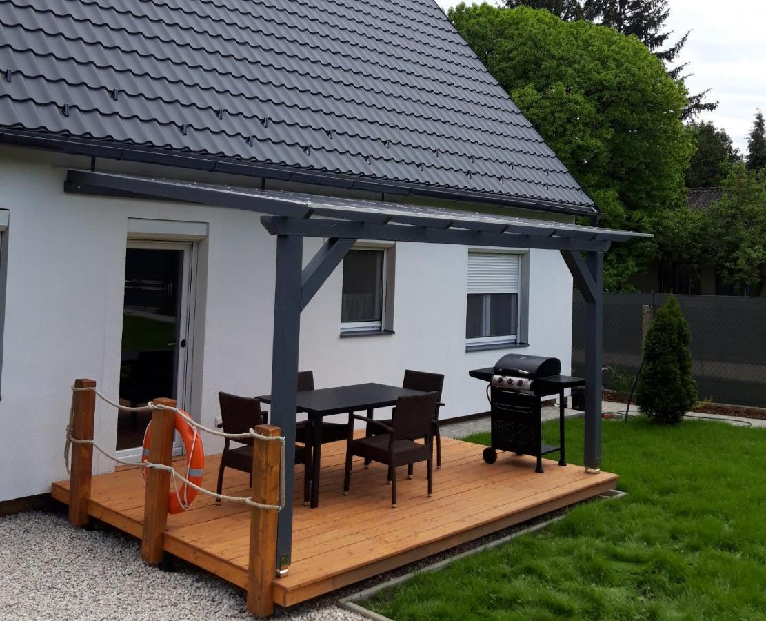 Otium Wellness Apartmanhaz Balatonakarattya Exteriér fotografie
