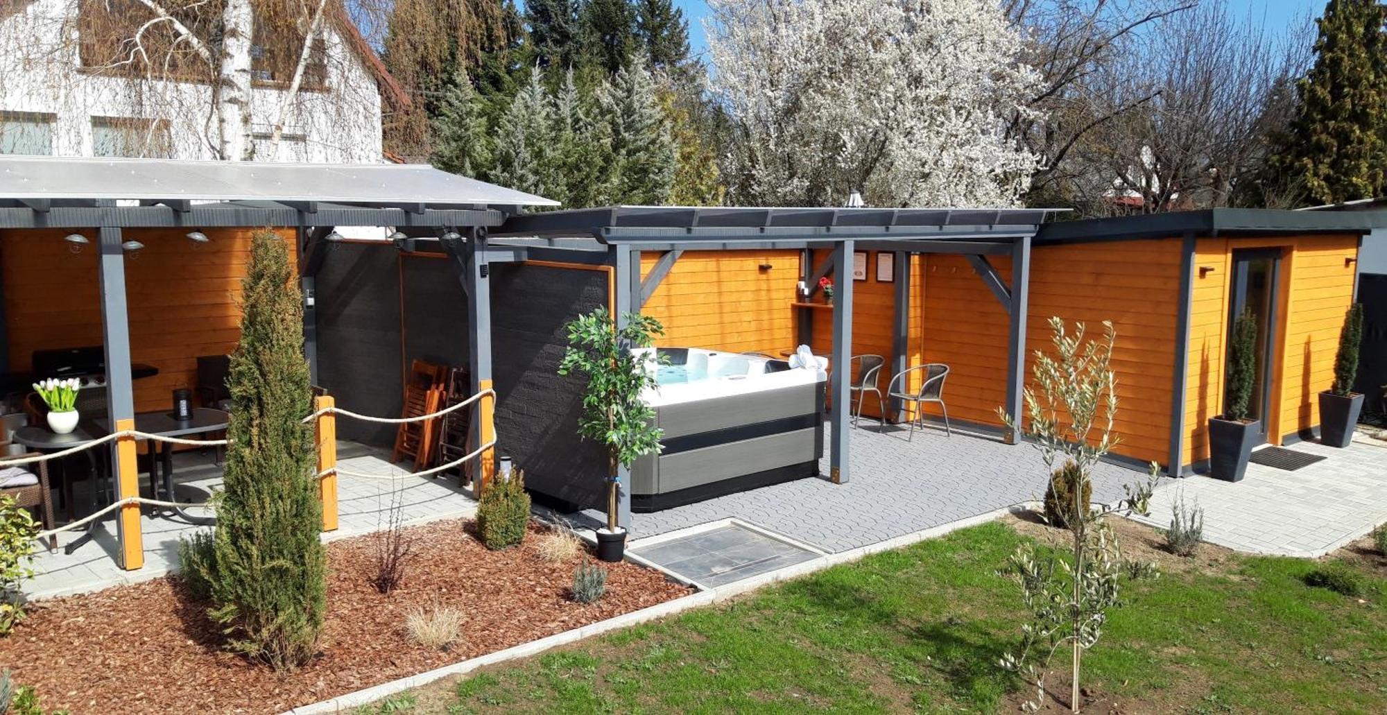 Otium Wellness Apartmanhaz Balatonakarattya Exteriér fotografie